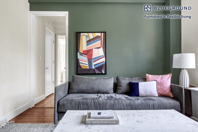 210 W 70th St Unit SI FL5-ID331
