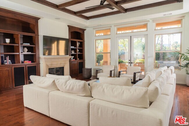 54155 Cananero Cir