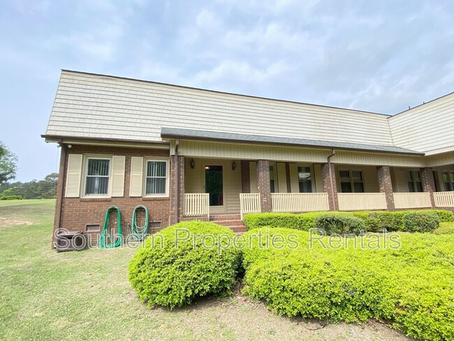 Building Photo - 76 Traceway N Rental