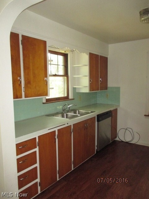 Photo - 86 Ferncliff Ave