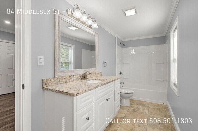 Photo - 84 Middlesex St