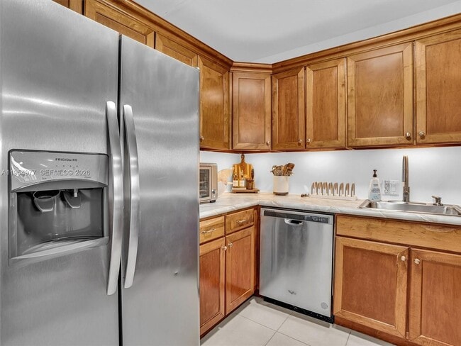 Photo - 3675 N Country Club Dr Unit 410