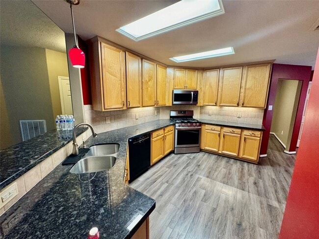 Building Photo - 12715 Muir Woods Trail Rental