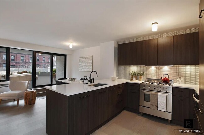 Photo - 175 W 95th St Unit 3-E