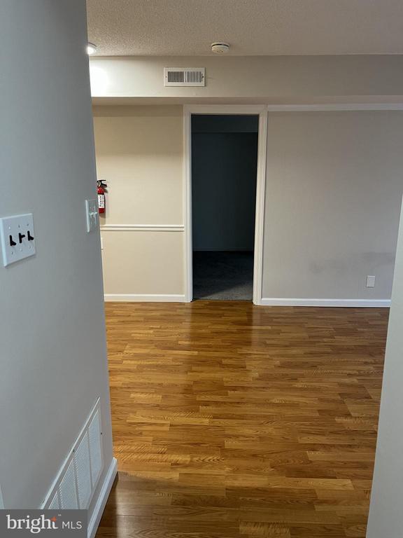 Photo - 1504 Walden Ct