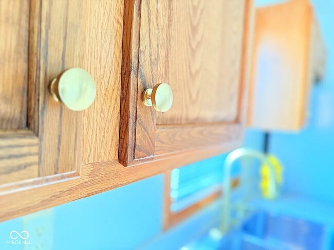 Photo - 731 W Gaston Dr