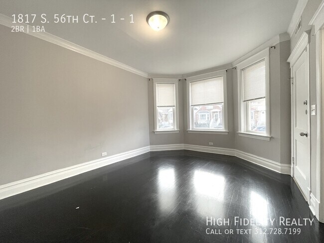 Photo - 1817 S 56th Ct Apartamento Unidad 1