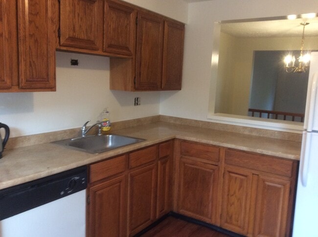 Photo - 7602 Quincewood Ct