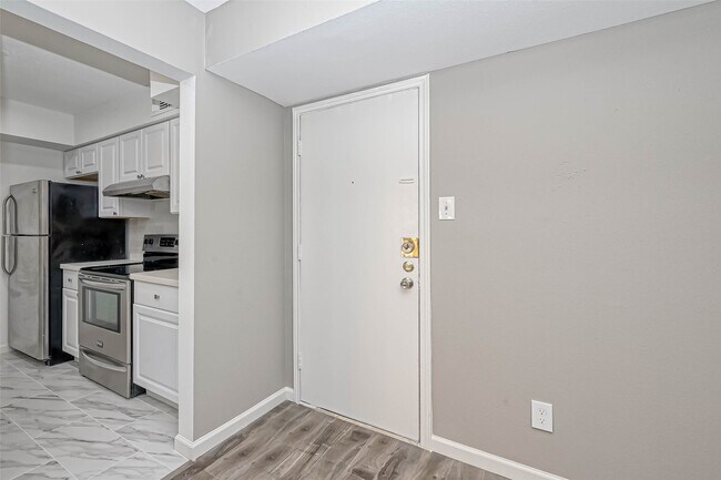 Photo - 4645 Wild Indigo St Unit 375