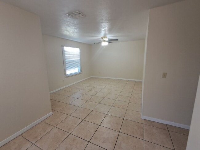 Photo - 1837 S Markley Ct