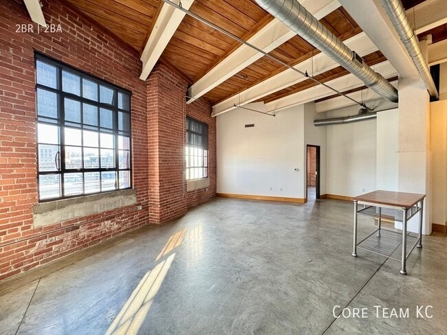 Photo - 382 W 22nd St Unit 308