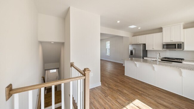 Photo - 3 bedroom Townhome- Available January 1st