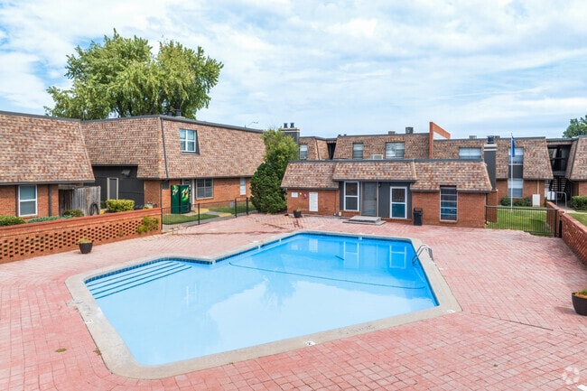 Photo - Meadowood Village Apartments