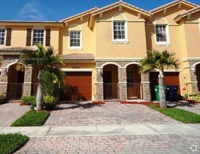 Building Photo - 9283 SW 219th St Rental