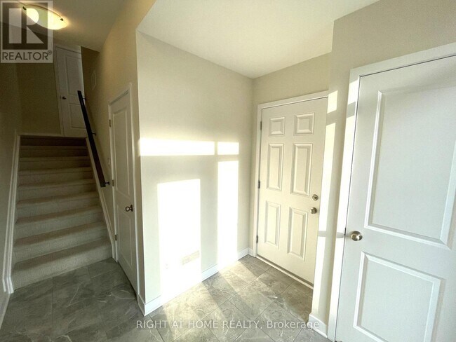 Photo - 186 Visor Private