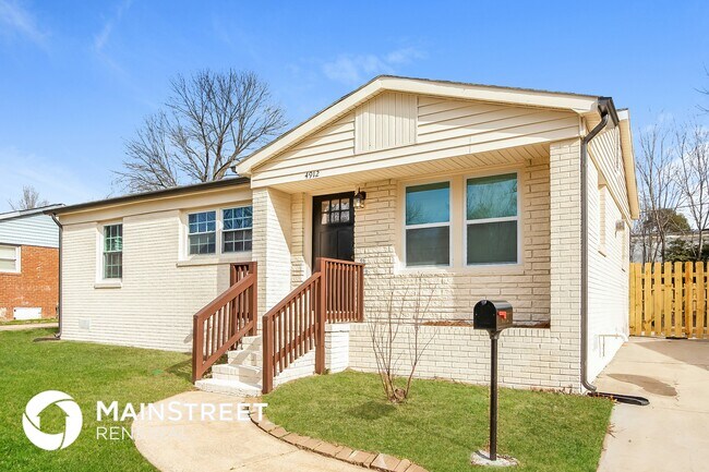 Photo - 4912 Morgan St