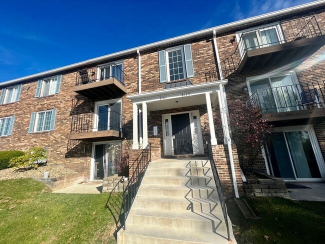 Photo - Stunning Condo Unit - 2 Bedroom with Balcony - Hopewell Township