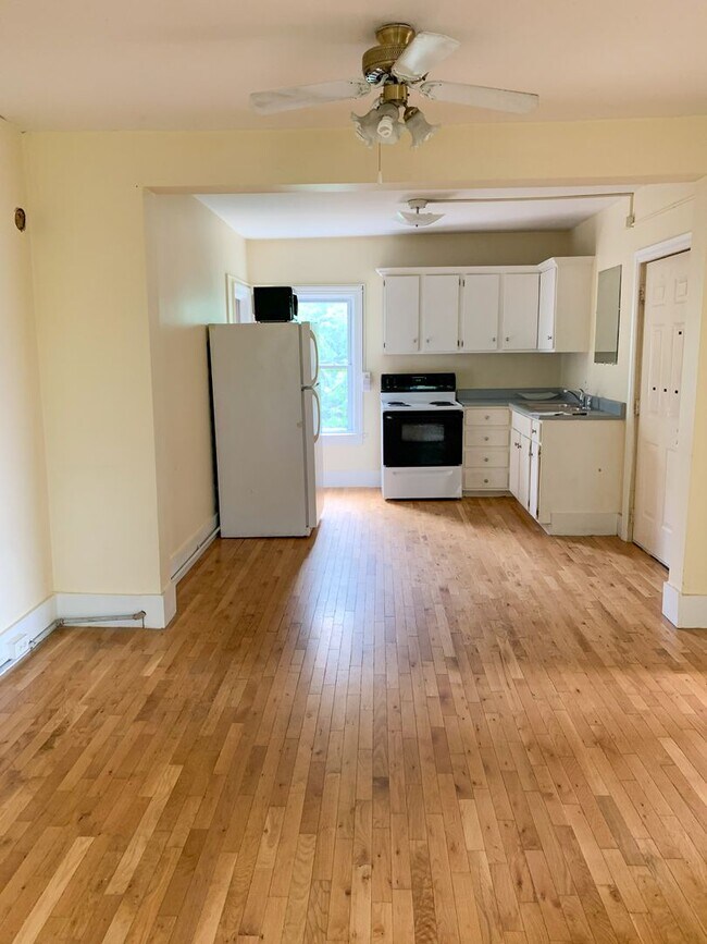 10 Leclair Ave Apartment Unit A Winooski, VT