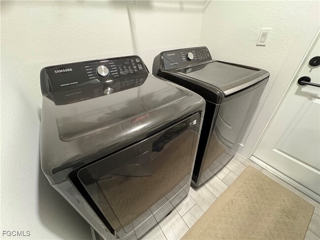 Building Photo - 2606 10th St SW