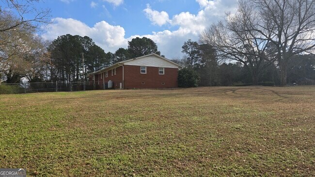 Photo - 1151 Stark Rd