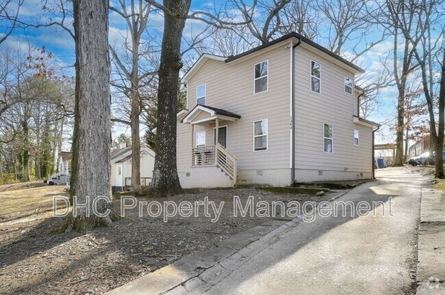 Building Photo - 1484 Norman Berry Dr Rental