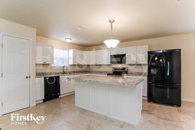 Photo - 1011 Fairbanks Dr