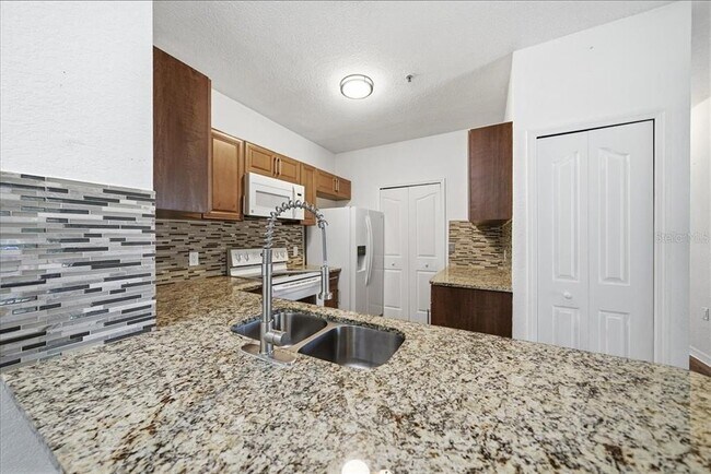 Photo - 6141 Metrowest Blvd Unit 207