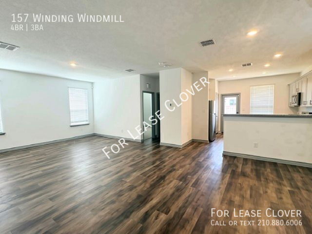 157 Winding Windmill