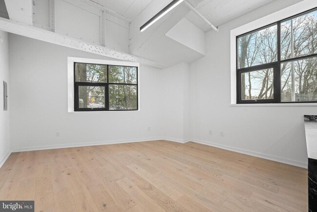 Photo - 36 N Narberth Ave Unidad 1A