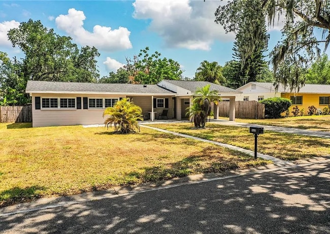 Building Photo - Bartow Rental Home!