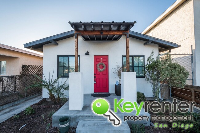 Building Photo - North Park Cozy Front Home of Duplex (full...