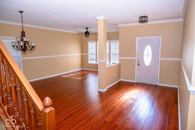 Photo - 10634 Cyrus Dr