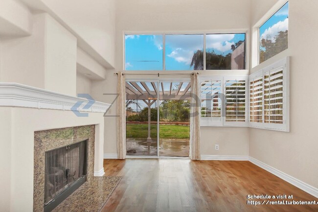 Photo - 25832 Browning Pl