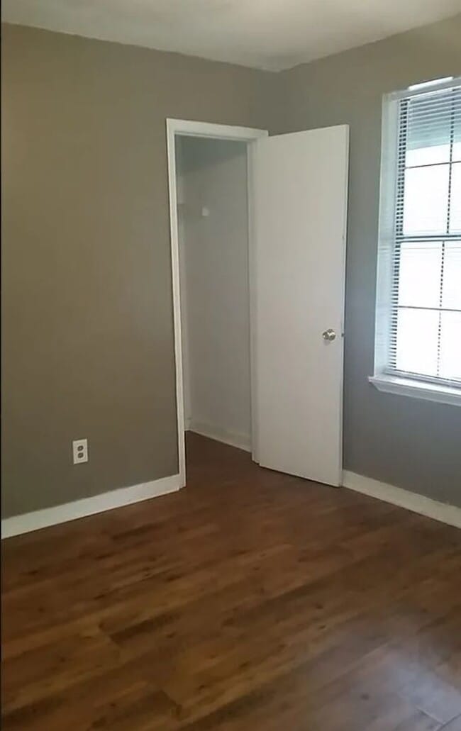 Photo - DO NOT APPLY RESIDENT ADD ON- UNIT IS NOT AVAILABLE Post to website only so additional resident c...