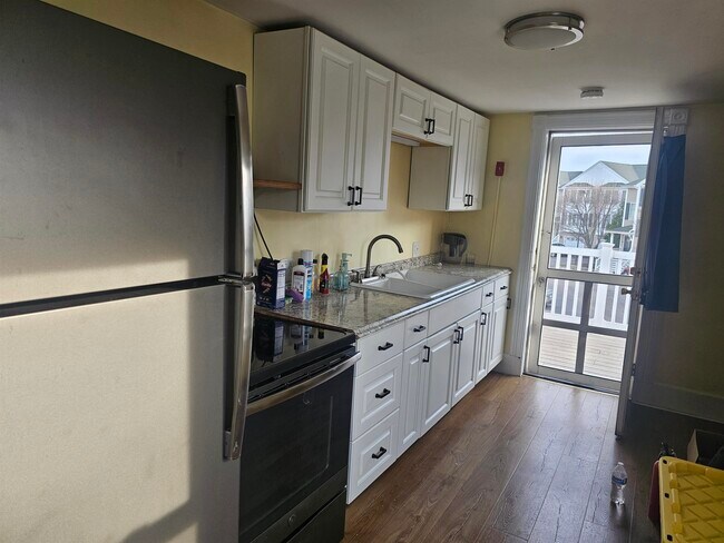 Photo - 48 4th St Unit 3