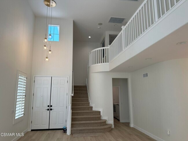 3045 Blazing Star Dr