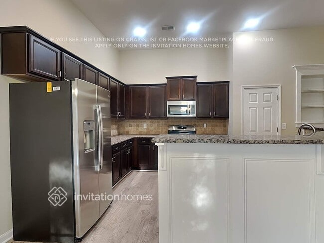 Photo - 921 Upland Ives Dr