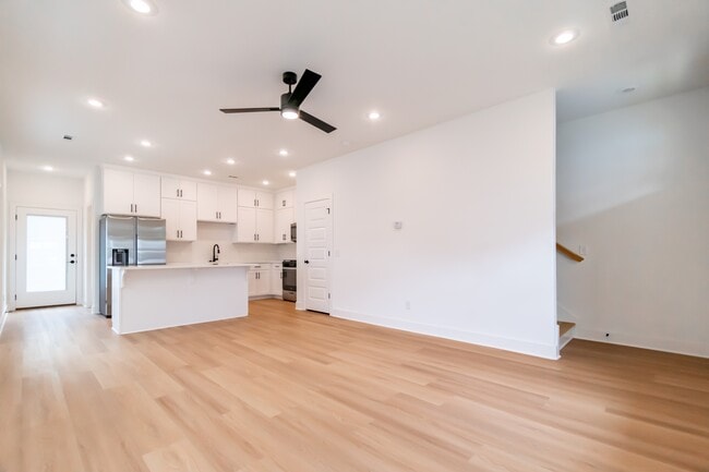 1228 W James St