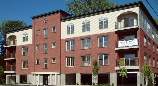 Building Photo - Clock Tower Square Rental