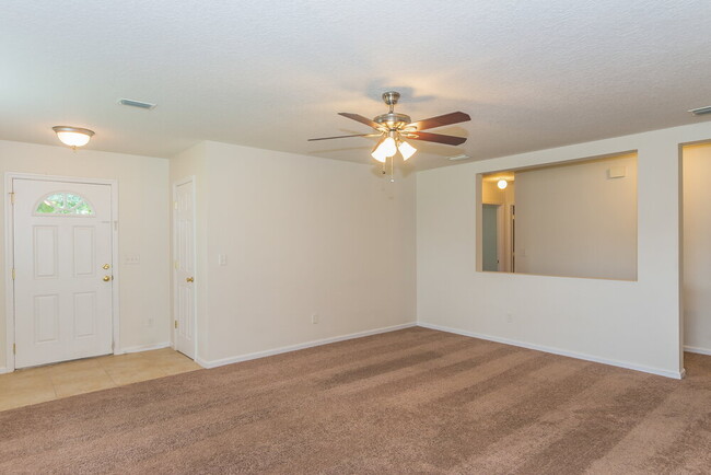 Photo - 7166 Newman Lake Ct