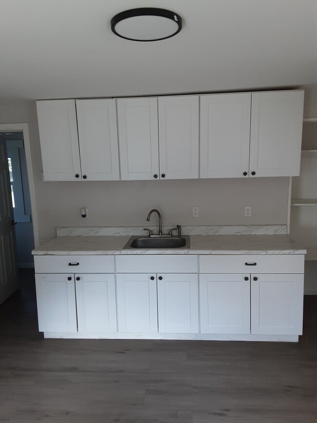 56 Warren St Unit 3