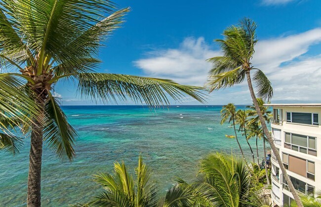 Building Photo - Tropic Seas #708- Elegant Gold Coast livin... Rental