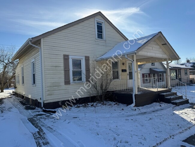 Building Photo - 2520 Lynn Ave