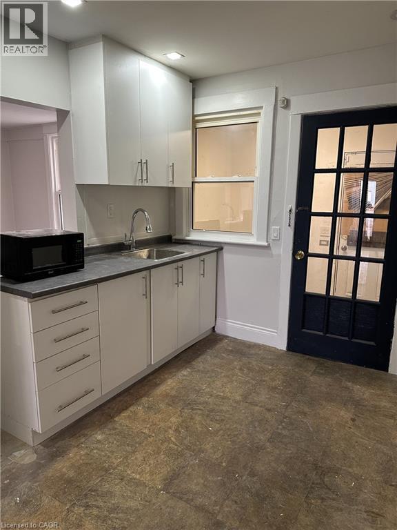 Photo - 31 McKinstry St