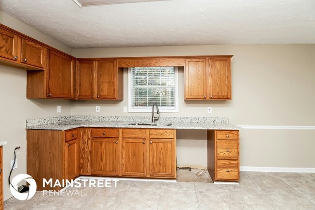 Photo - 20 Saratoga Ct