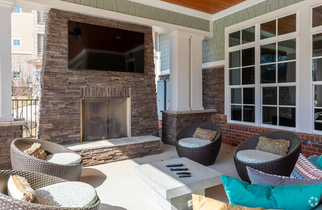 Outdoor Lounge