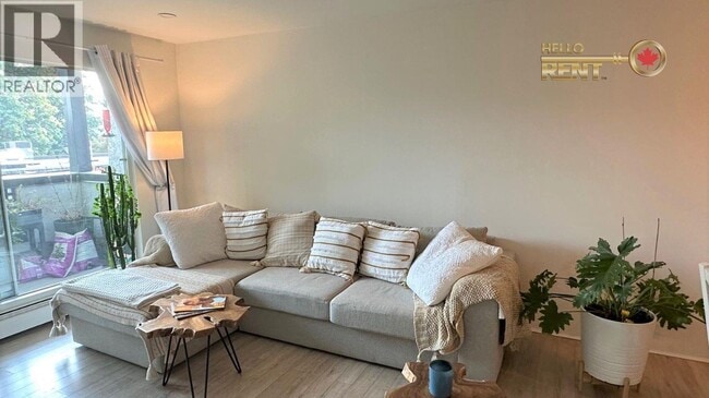 Photo - 809 16th St W Unit 209