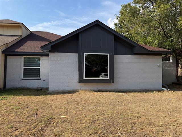 Building Photo - 10231 Ridge Oak St
