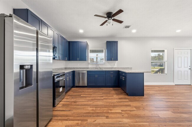 Building Photo - 18473 Novarra Dr