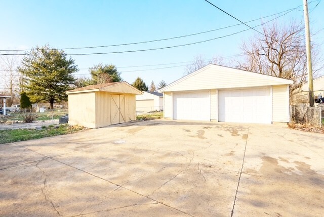 Photo - 2612 Walker Ave